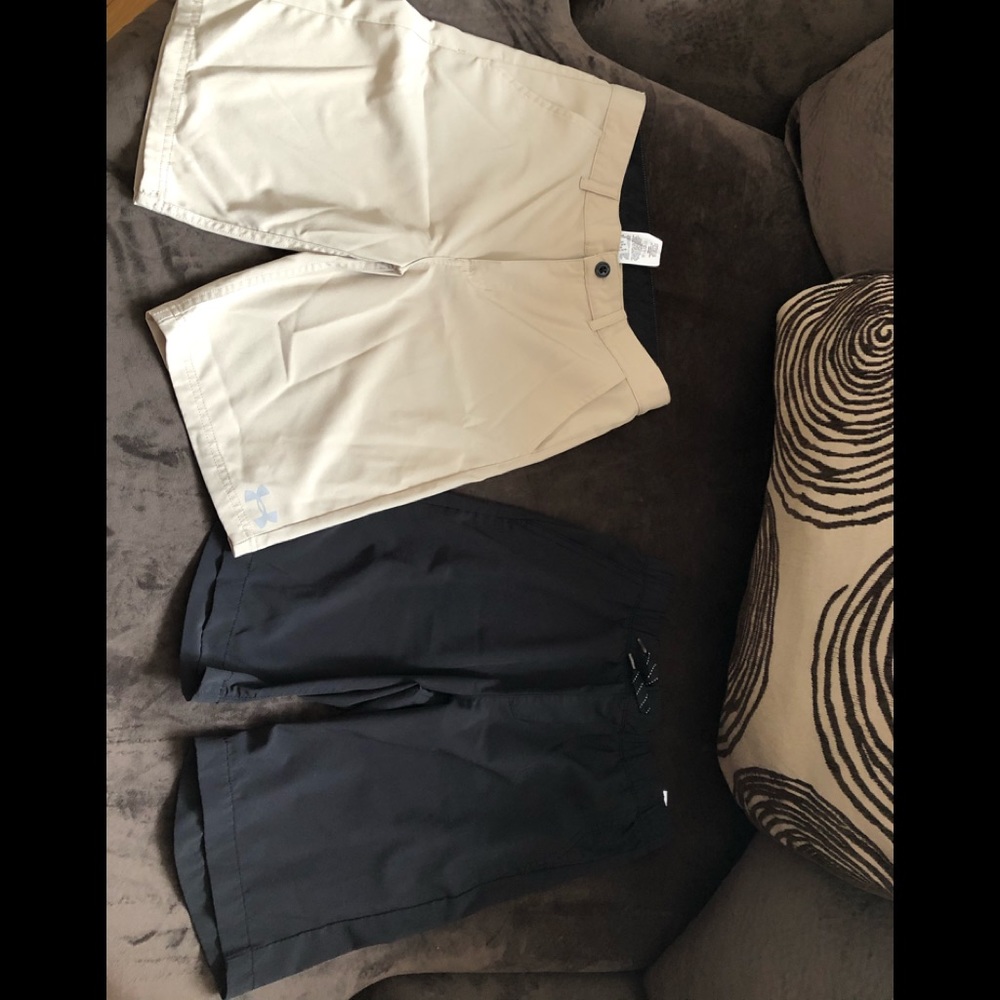 Excellent condition, boys shorts, sz xl